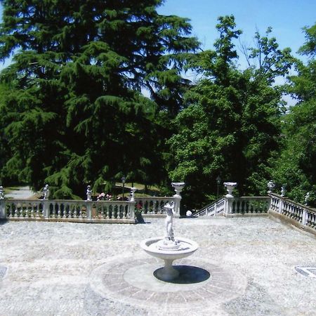 Charme Of Villa Capannina Novi Ligure Bagian luar foto